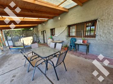 Venta Casa Quinta | 5 Hectáreas | Fernández Oro