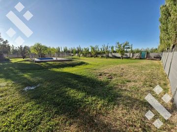 Venta Casa Quinta | 5 Hectáreas | Fernández Oro