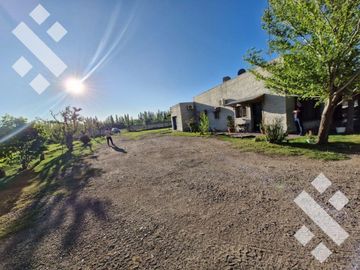 Venta Casa Quinta | 5 Hectáreas | Fernández Oro