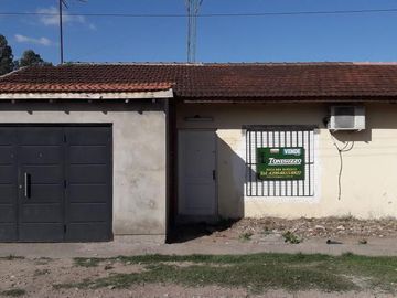 Casa - Claypole