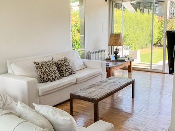 Venta casa Fisherton Pasos del Jockey barrio cerrado