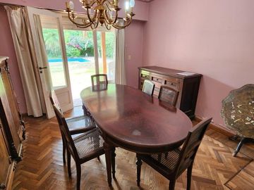 Casa a la venta en Martinez calle cortada Madero 2000 de Libertador al rio