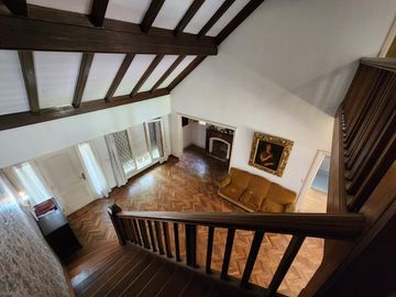 Casa a la venta en Martinez calle cortada Madero 2000 de Libertador al rio