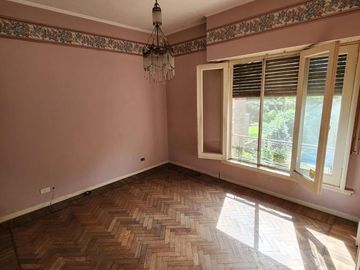 Casa a la venta en Martinez calle cortada Madero 2000 de Libertador al rio