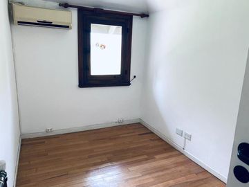 Casa en Venta 3 Ambientes en Los Pinguinos, Ituzaingo