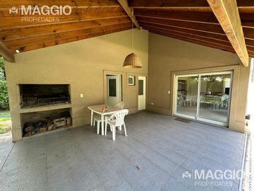 Casa en  Venta Countries Banco Provincia de Bs As