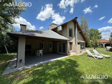 Casa en  Venta Countries Banco Provincia de Bs As