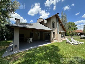 Casa en  Venta Countries Banco Provincia de Bs As