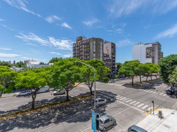 Venta departamento 3 ambientes en Olivos