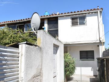 PH en venta - 2 Dormitorios 1 Baño - 70Mts2 - Santa Teresita