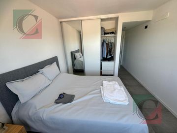 Departamento 2 ambientes con cochera en Lanús Oeste