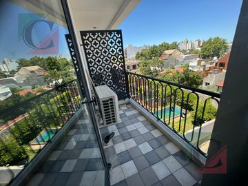 Departamento 2 ambientes con cochera en Lanús Oeste