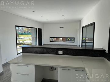 Venta Casa - Barrio Privado San Pablo - Pilar / A Estrenar - Luminosa