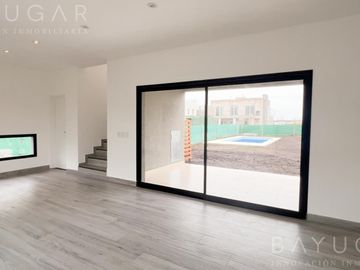 Venta Casa - Barrio Privado San Pablo - Pilar / A Estrenar - Luminosa