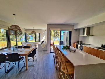 VENTA DEPARTAMENTOS- VILLA LA ANGOSTURA - AKOL BARRIO NAUTICO