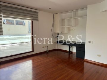 VENTA DE CASA EN SAN JOSÉ DE BAVARIA, 700 M2 POR $2.250'000.000