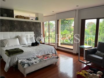 VENTA DE CASA EN SAN JOSÉ DE BAVARIA, 700 M2 POR $2.250'000.000