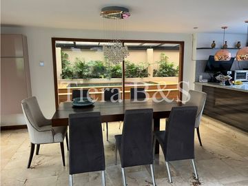 VENTA DE CASA EN SAN JOSÉ DE BAVARIA, 700 M2 POR $2.250'000.000