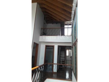 VENTA DE CASA EN SAN JOSÉ DE BAVARIA, 800 M2 POR $1.980'000.000