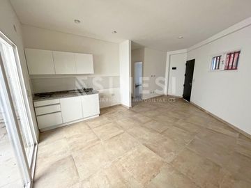 Duplex 3 ambientes CON COCHERA - Witcomb esquina Tandil - Villa Ballester