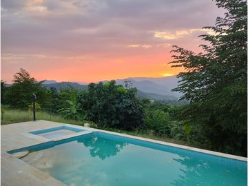 VENTA DE CASA EN ANAPOIMA, LOTE DE 600 M2 POR $1.500'000.000