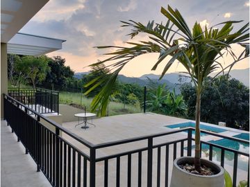 VENTA DE CASA EN ANAPOIMA, LOTE DE 600 M2 POR $1.500'000.000