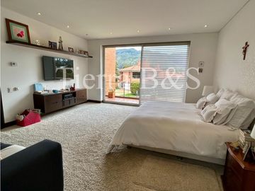 VENTA DE CASA EN SAN SIMÓN, 419 M2 POR $3.600'000.000
