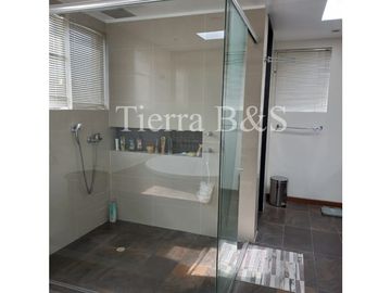 VENTA DE CASA EN SAN SIMÓN, 474 M2 POR $3.300'000.000
