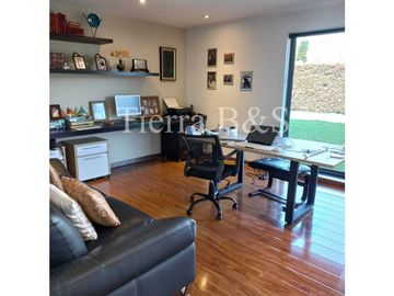 VENTA DE CASA EN SAN SIMÓN, 474 M2 POR $3.300'000.000