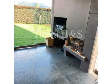 VENTA DE CASA EN SAN SIMÓN, 474 M2 POR $3.300'000.000