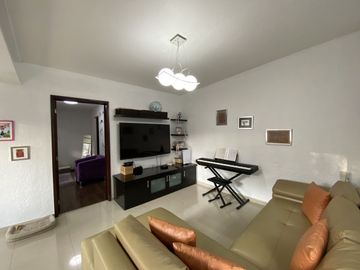 CASA EN VENTA EN LA COL. FLORIDA