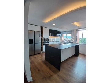 VENTA DE APARTAMENTO, 170 M2 POR $850'000.000