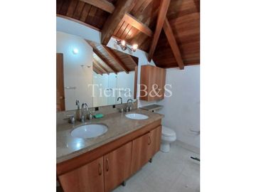 VENTA DE APARTAMENTO, 170 M2 POR $850'000.000