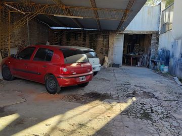 VENTA GALPON CON ESPACIO PARA COCHERA EN ECHESORTU