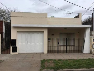 Casa - Jose Clemente Paz