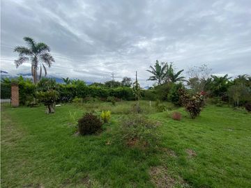VENTA DE FINCA EN CALARCA VIA BARCELONA QUINDIO