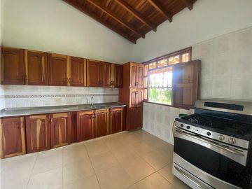 VENTA DE FINCA EN CALARCA VIA BARCELONA QUINDIO