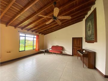 VENTA DE FINCA EN CALARCA VIA BARCELONA QUINDIO