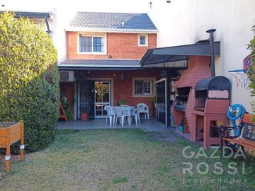 Casa en venta en Adrogue