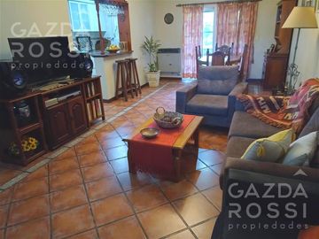 Casa en venta en Adrogue