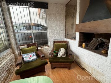 VENTA CASA MULTIFAMILIAR CON PILETA