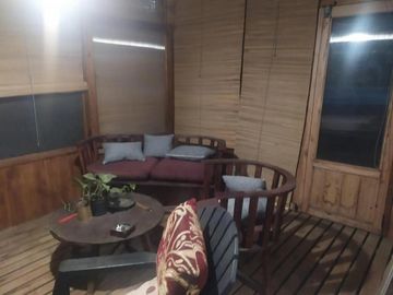 Casa en venta - 2 Dormitorios 1 Baño - Cocheras - 1.900Mts2 - Cañuelas