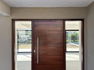 CASA EN VENTA  150m2 - CLUB DE CAMPO SANTA JUANA - CANNING