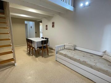 Departamento en venta - 2 dormitorios 1 baño - 52mts2 - Mar De Ajo