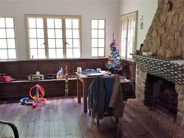 Hermoso chalet de cuatro dormitorios