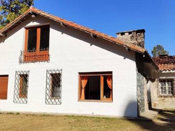 Hermoso chalet de cuatro dormitorios