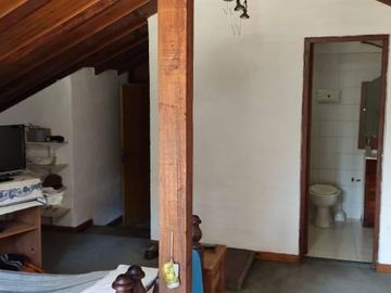 Hermoso chalet de cuatro dormitorios