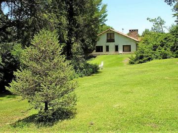 Hermoso chalet de cuatro dormitorios