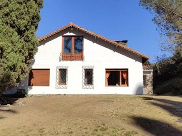 Hermoso chalet de cuatro dormitorios