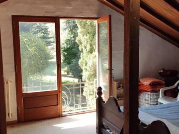Hermoso chalet de cuatro dormitorios